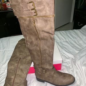 Just fab knee high boots